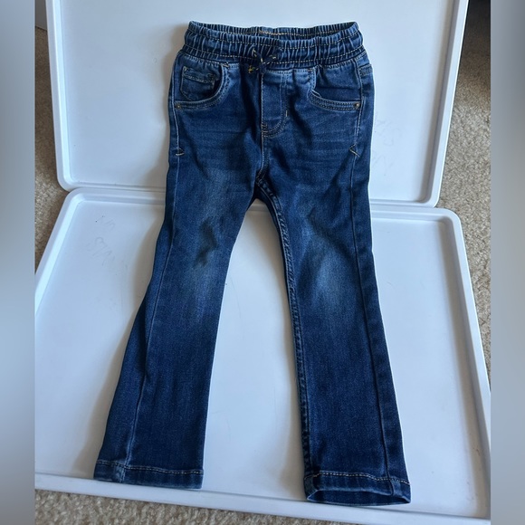 Cat & Jack Jeans 3pairs - Picture 2 of 11